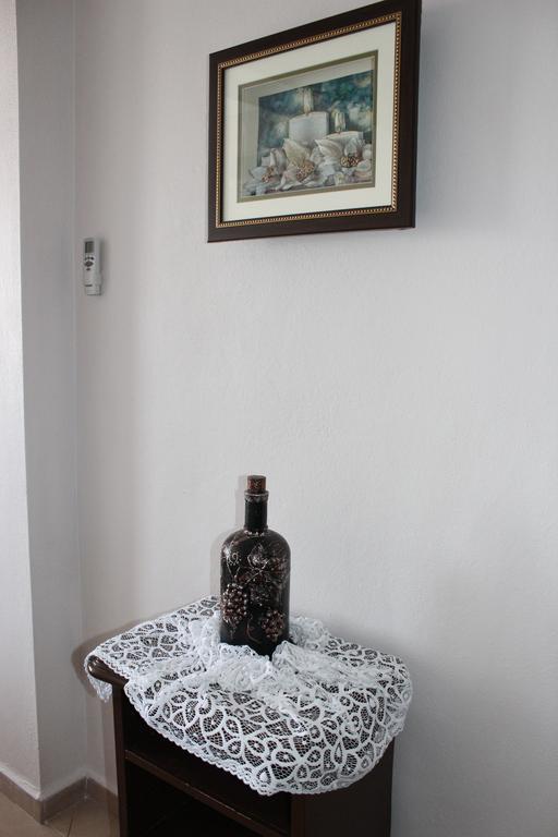 Uysal Pansiyon ボズカーダ 部屋 写真